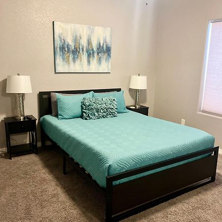 Havasu Retreat! Pool, Spa, Gym & View Lake Havasu City Zewnętrze zdjęcie